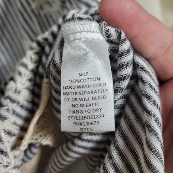 Tiered Ruffle Sleeve Top Shirt Small Cotton Lace Embroidery Striped Evelyn Boho - Picture 7 of 9